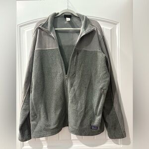 Patagonia men's xl grey zip up